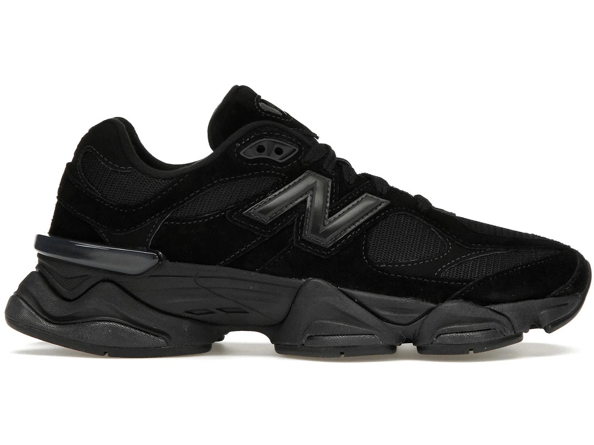New Balance 9060 Triple Black