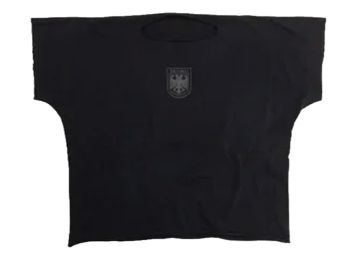 YZY Gosha Box Tee Black