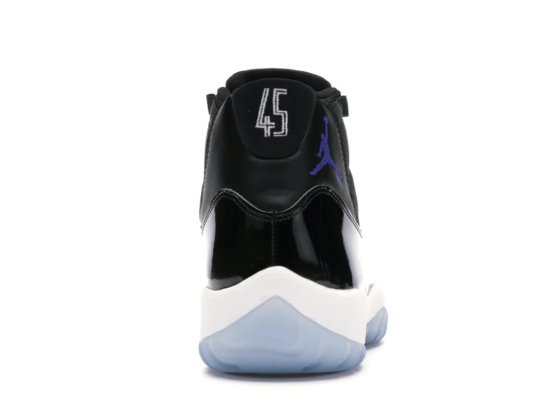 Jordan 11 Retro Space Jam (2016)