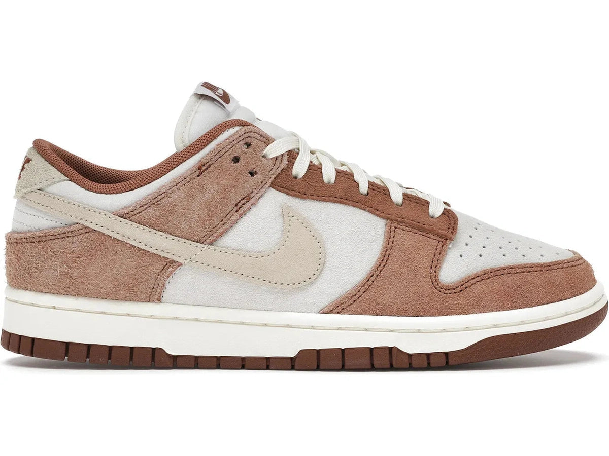 Nike Dunk Low Medium Curry