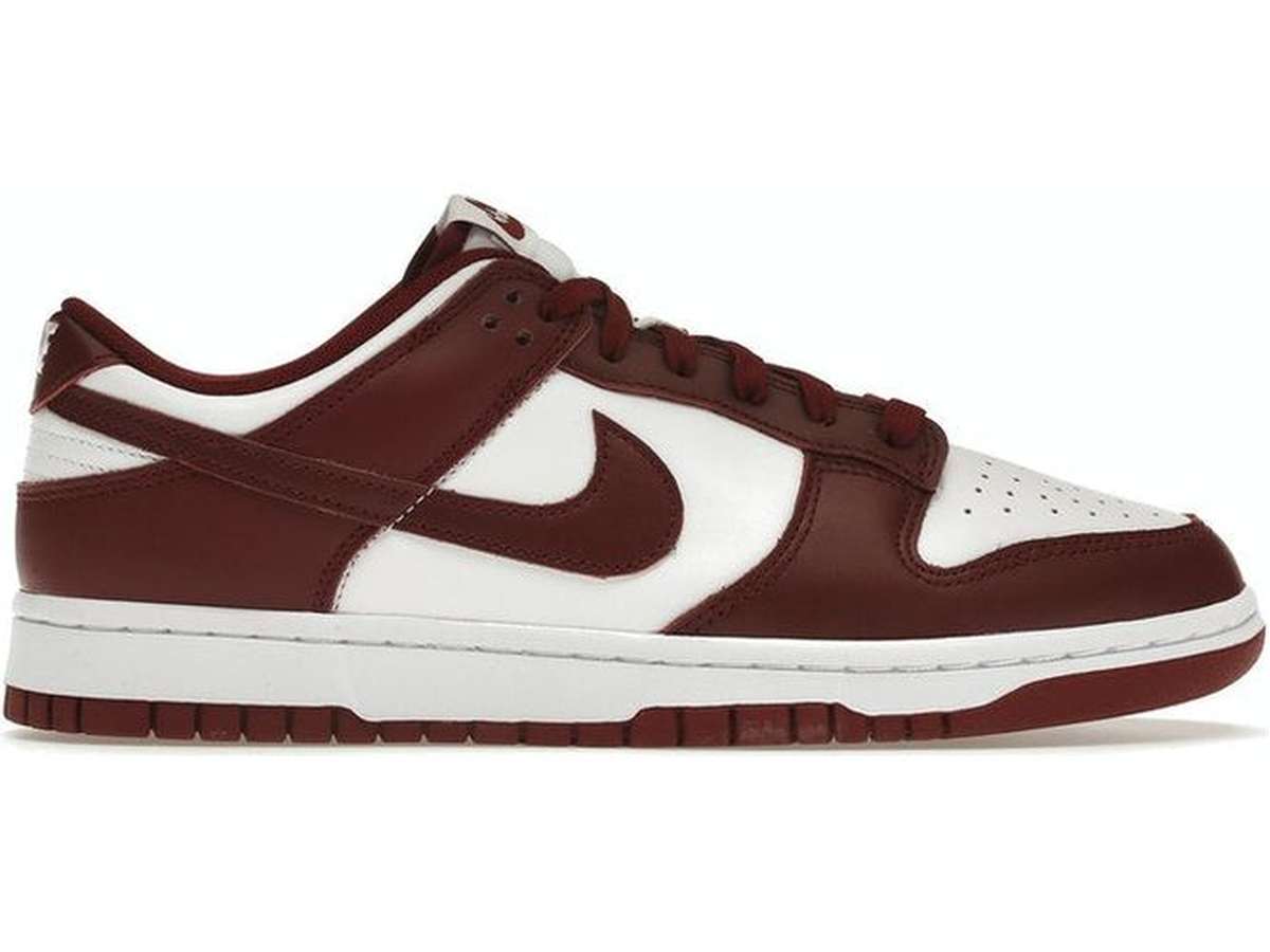 Nike Dunk Low Team Red (2022)