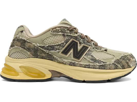 New Balance 2010 Joe Freshgoods Bag Lady