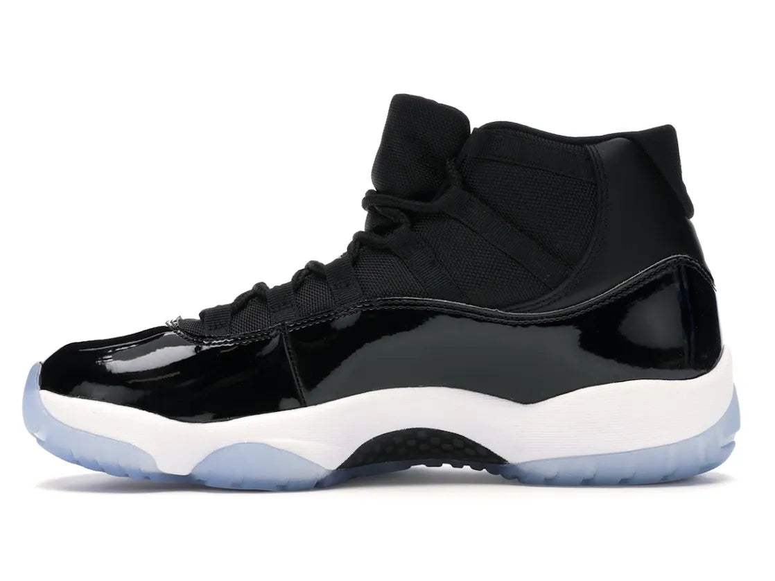 Jordan 11 Retro Space Jam (2016)